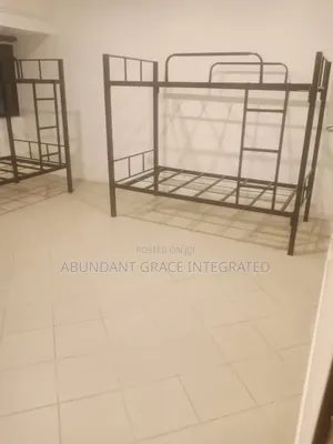 3x6 Metal Stack Bed.