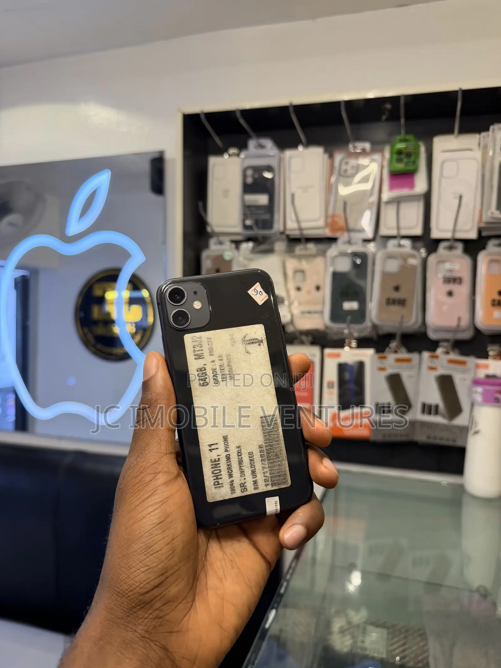 Apple iPhone 11 64 GB Black