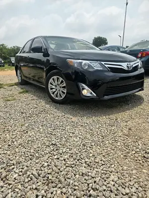Toyota Camry LE 4dr Sedan (2.5L 4cyl 6A) 2013 Black
