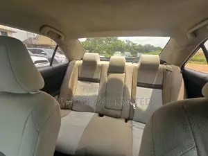 Toyota Camry LE 4dr Sedan (2.5L 4cyl 6A) 2013 Black