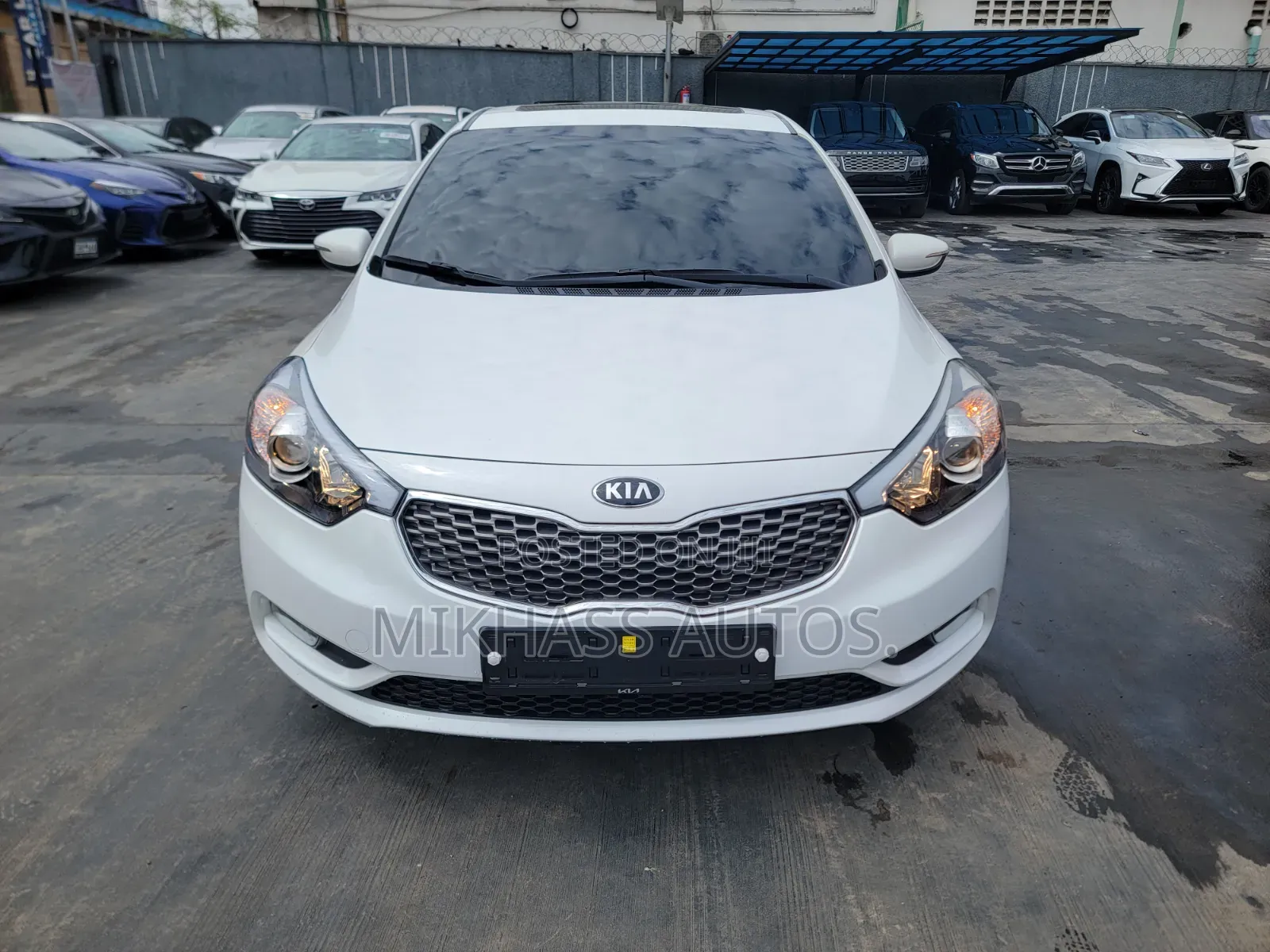 Kia Cerato 2013 White