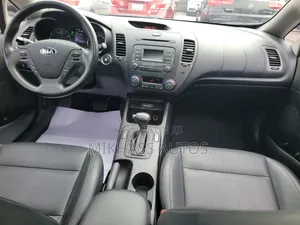 Kia Cerato 2013 White