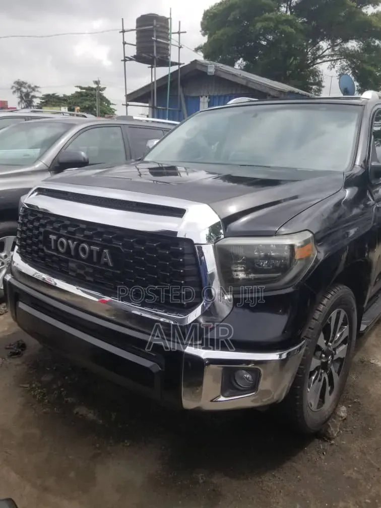 Toyota Sequoia 2017 Black