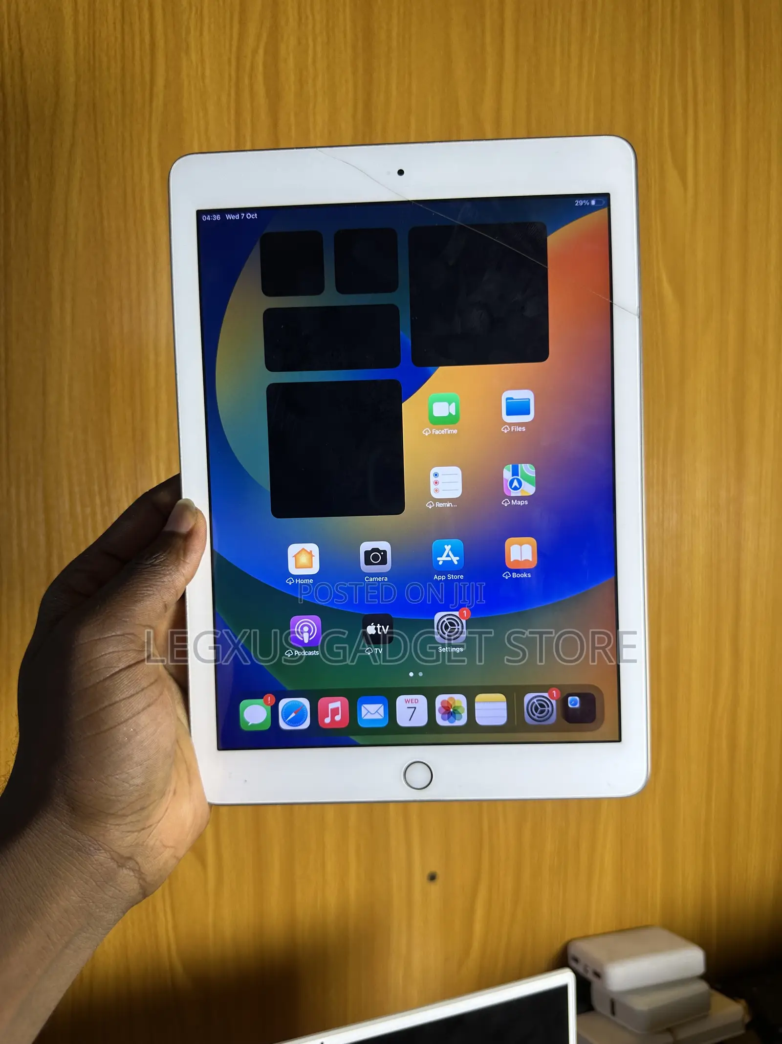 Apple iPad 5 (2022) 32 GB Silver