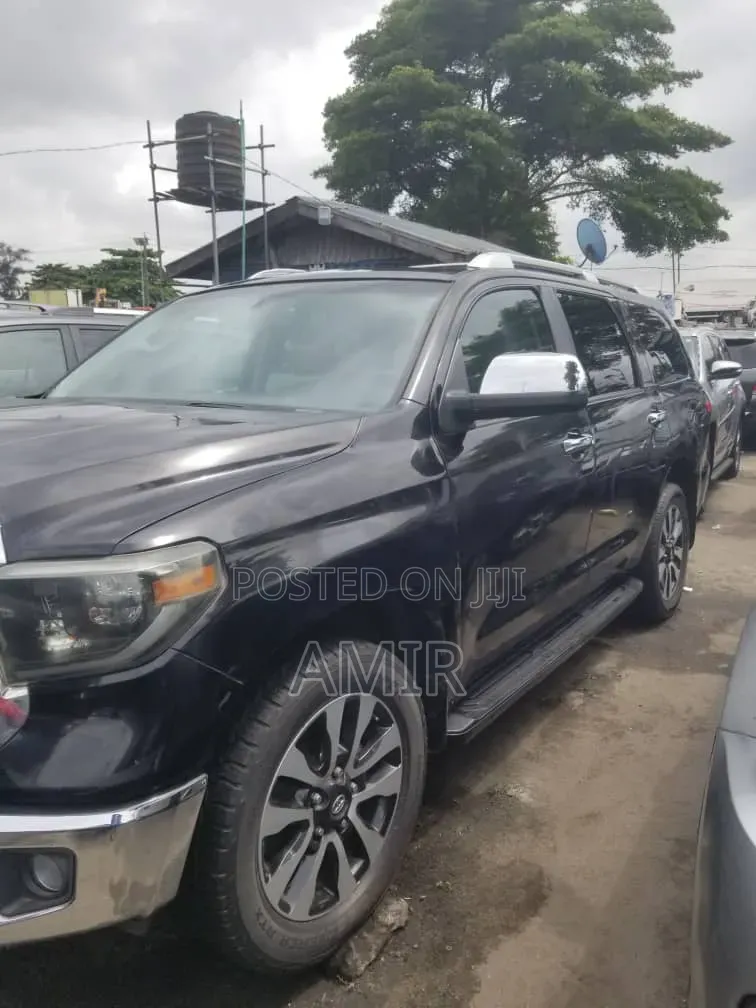 Toyota Sequoia 2017 Black
