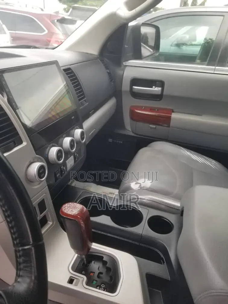 Toyota Sequoia 2017 Black