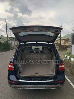 Mercedes-Benz M Class ML350 4dr SUV (3.5L 6cyl 7A) 2015 Blue