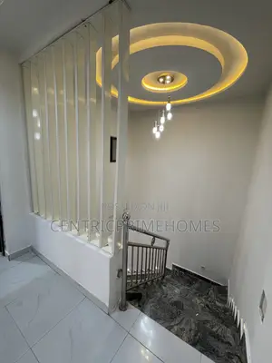 4bdrm Duplex in Paradise Estate 2, Life Camp for rent