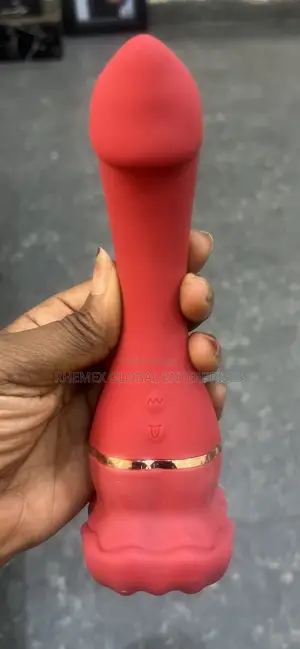 Soft Lips and Dildo 2 in 1