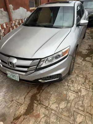 Honda Accord Crosstour EX 2012 Silver