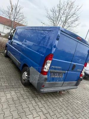 Peugeot Boxer 2009 Blue