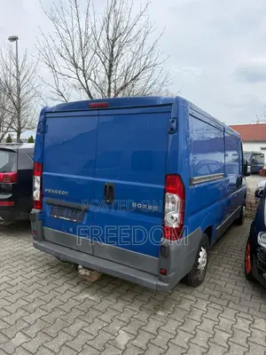 Peugeot Boxer 2009 Blue