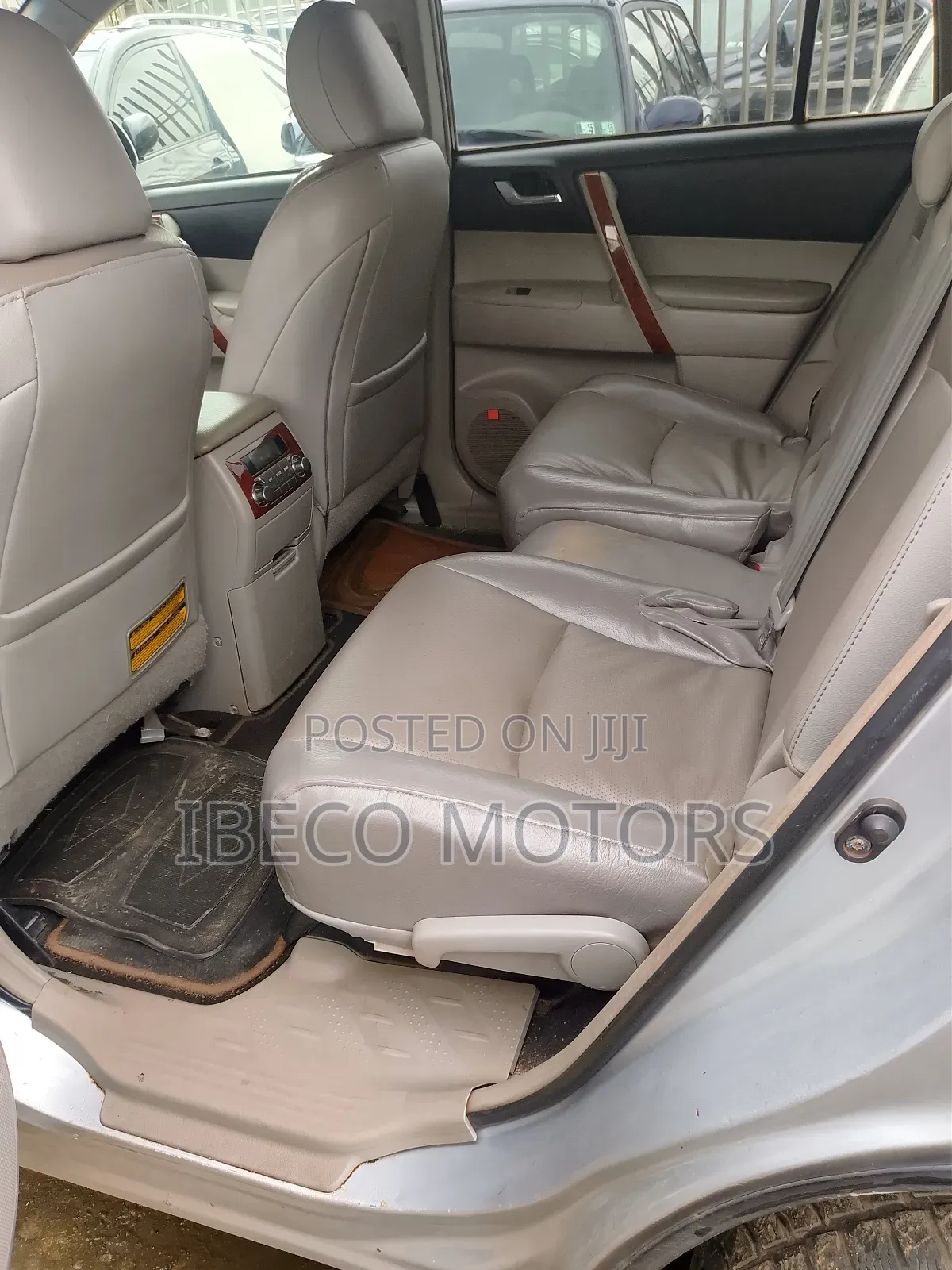 Toyota Highlander Limited 2011 Silver