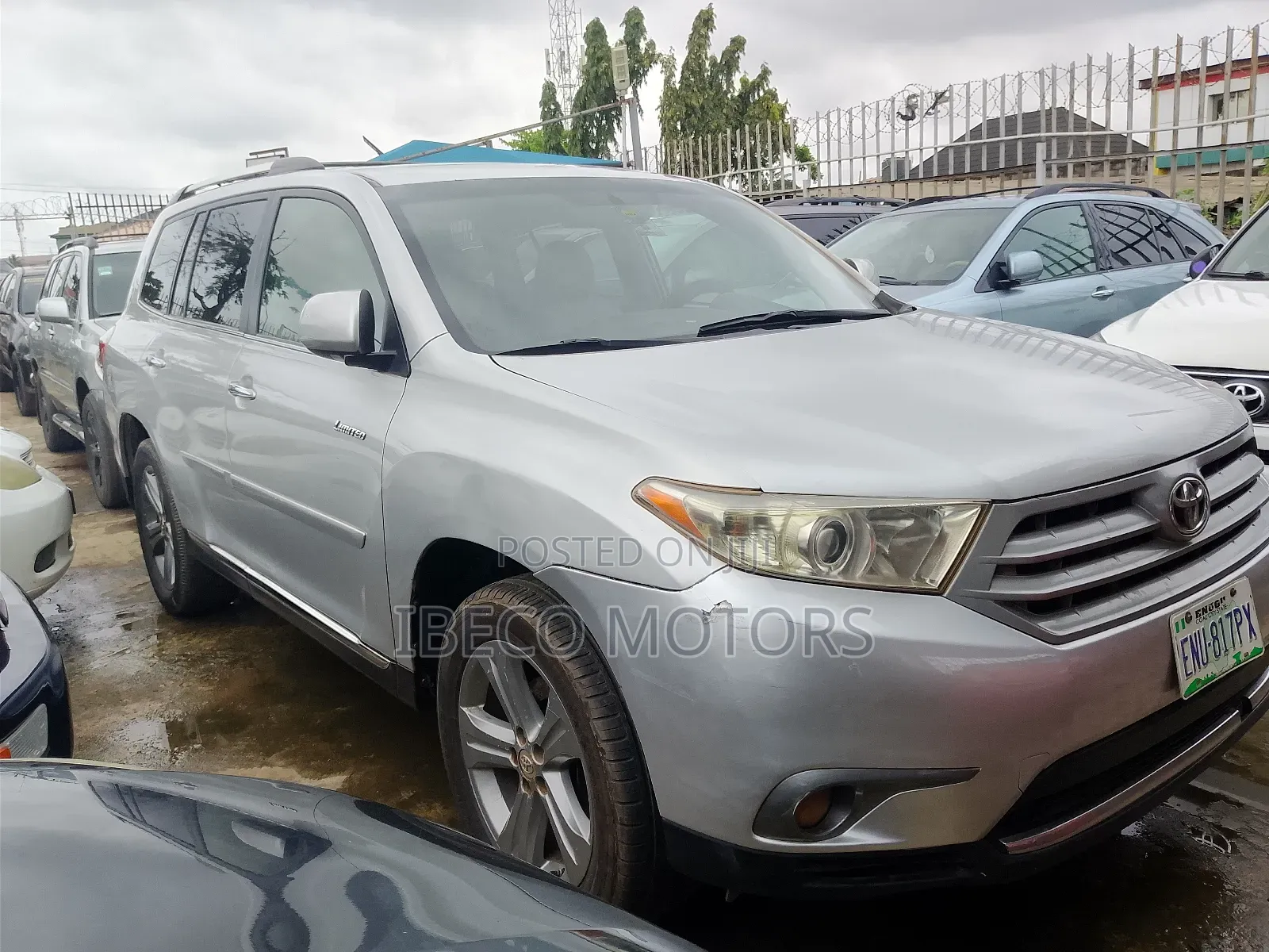 Toyota Highlander Limited 2011 Silver
