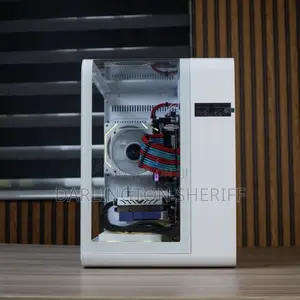 Desktop Computer Gigabyte 32GB AMD Ryzen 7 SSD 4T