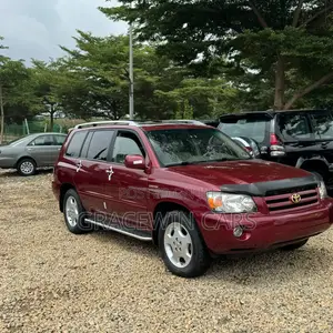 Toyota Highlander 2005 Red