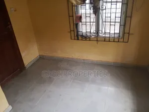 1bdrm Room & Parlour in Akure for rent