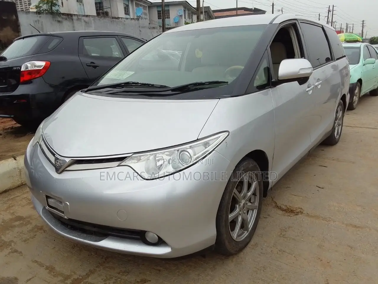 Toyota Previa 2012