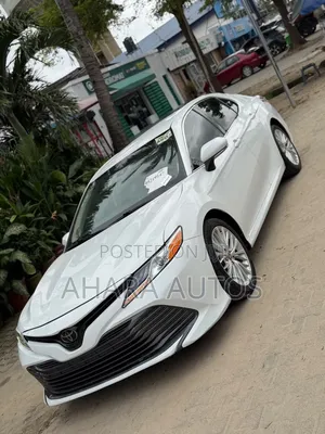Toyota Camry 2020 White