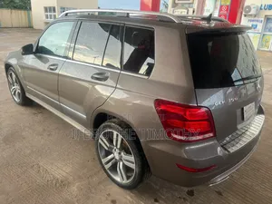 Mercedes-Benz GLK-Class 350 4MATIC 2014 Brown
