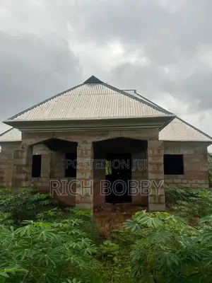 3bdrm Block of Flats in Irele for sale