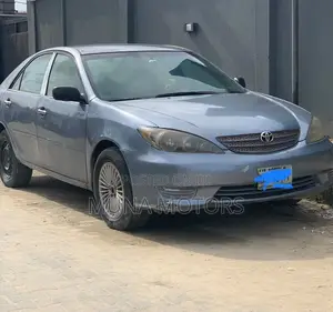 Toyota Camry 2003 Blue