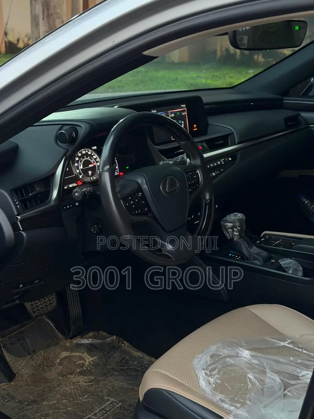 Lexus ES 2020 Silver
