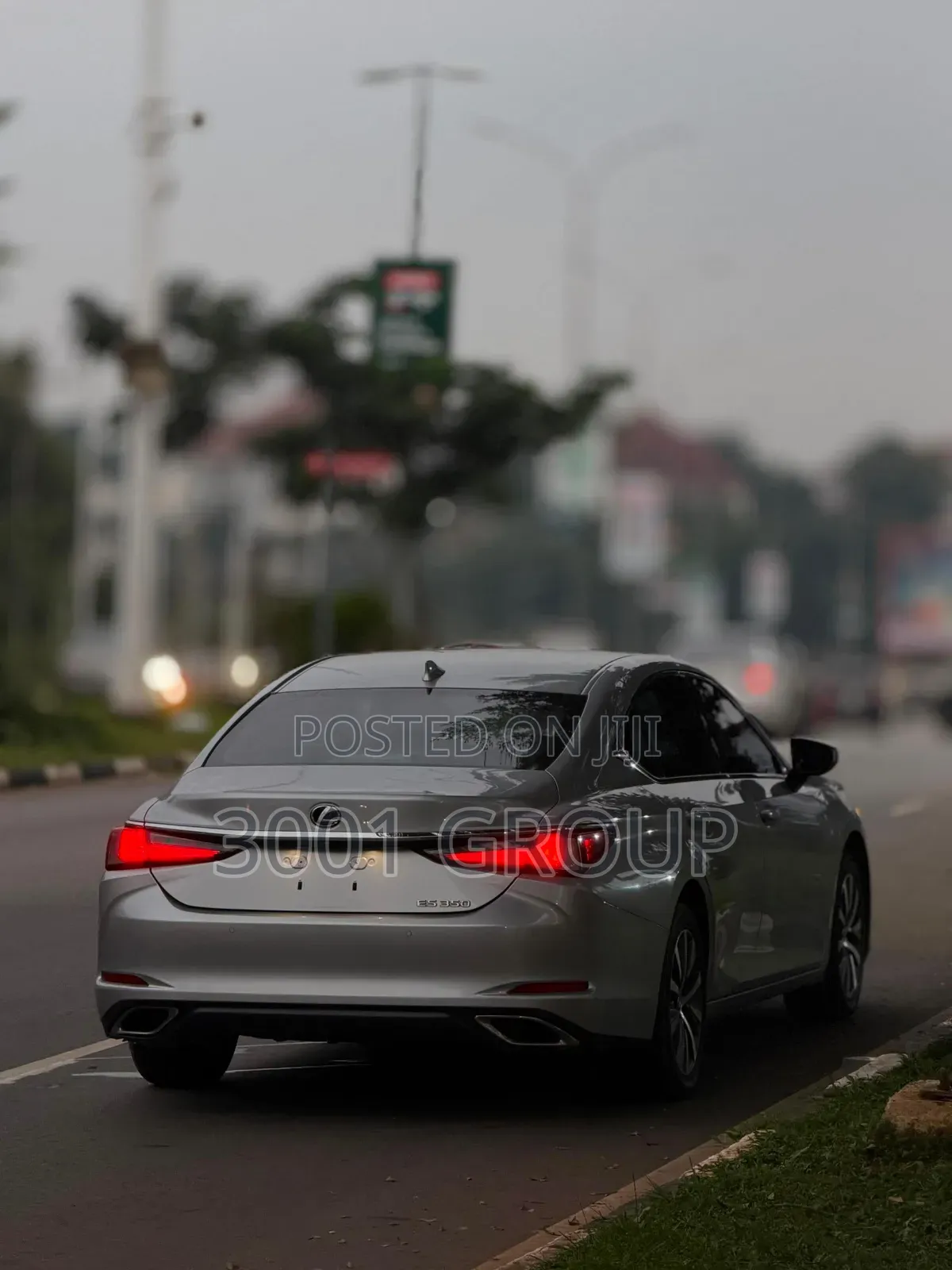 Lexus ES 2020 Silver