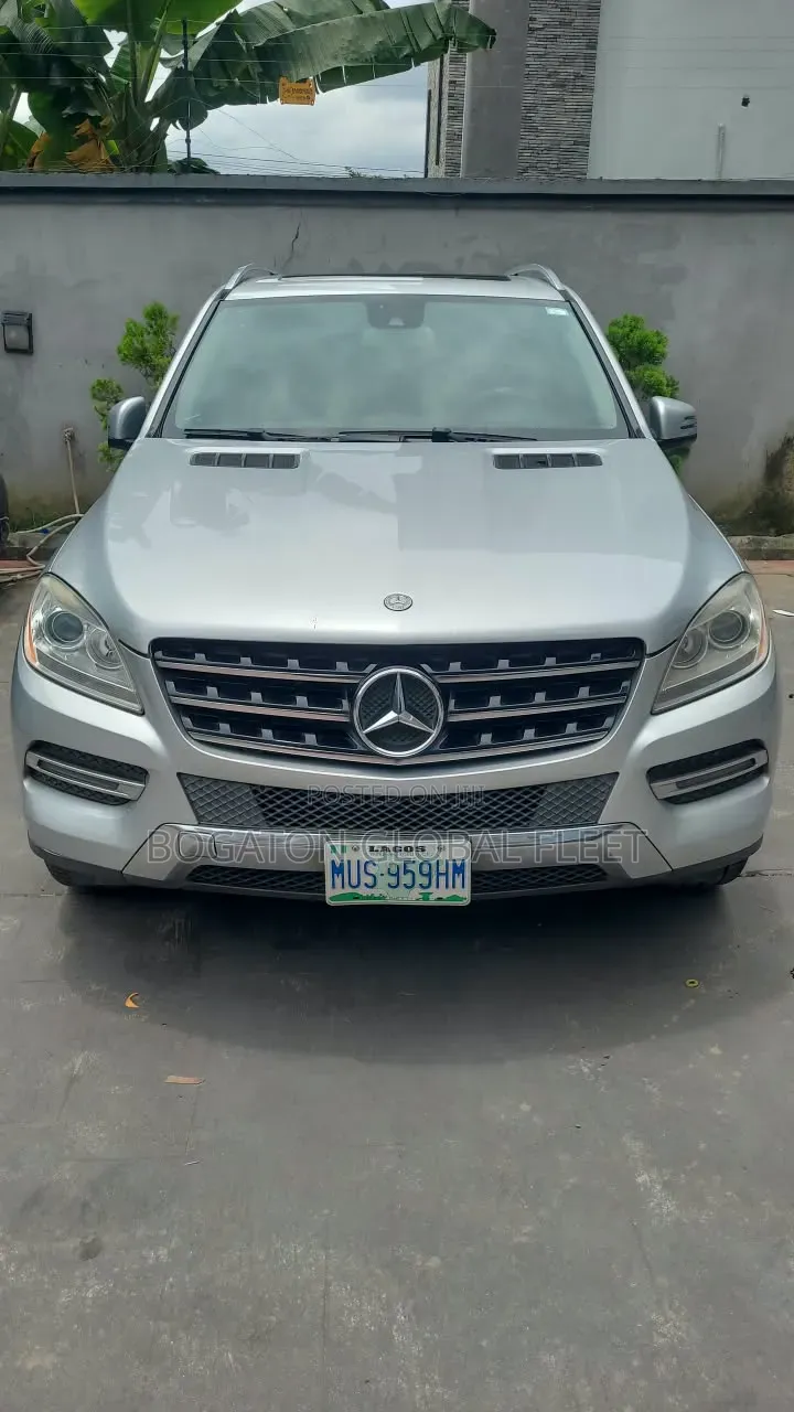 Mercedes ML350 for Rent