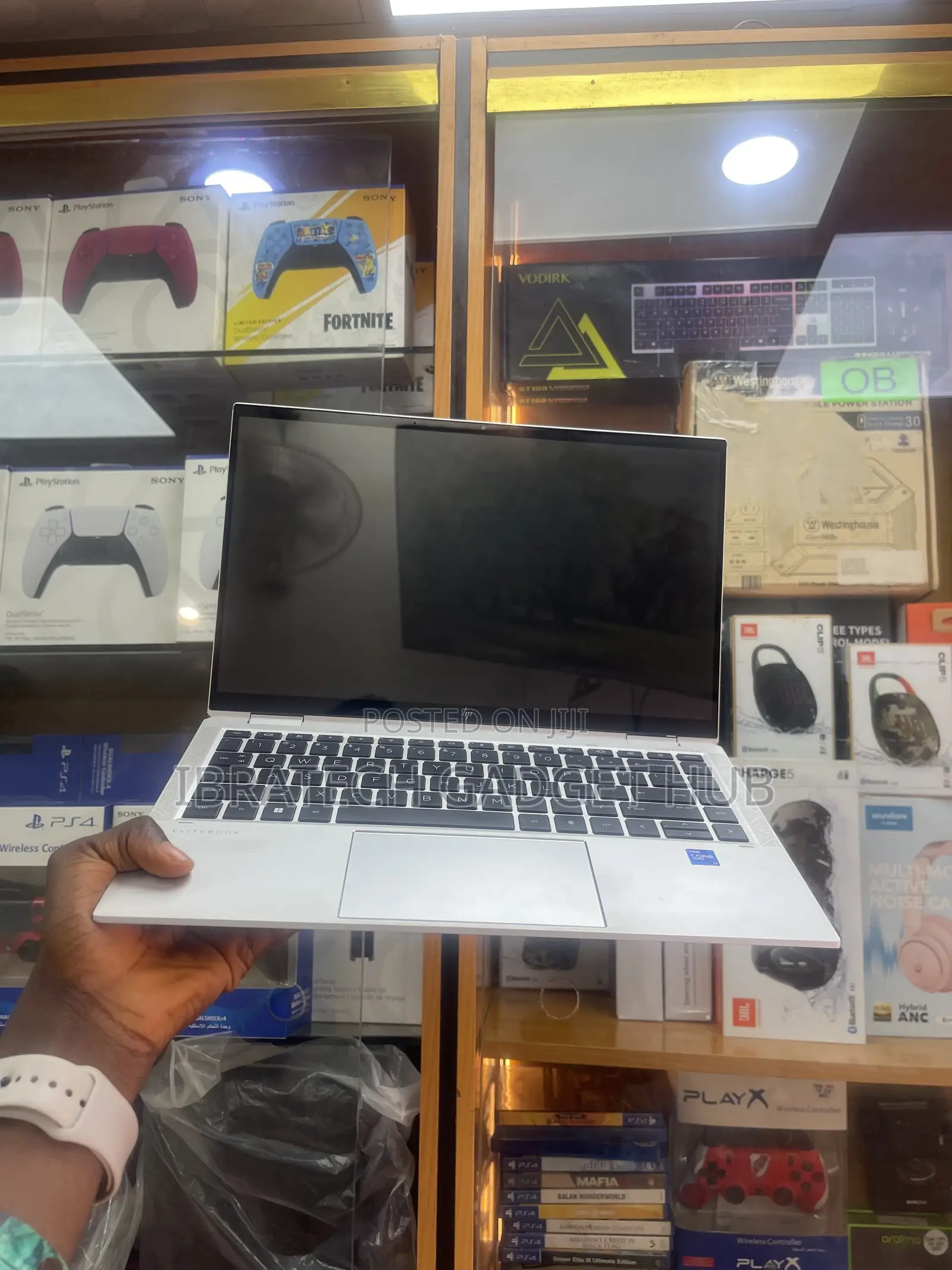 Laptop HP EliteBook 1040 G8 32GB Intel Core i7 SSD 512GB
