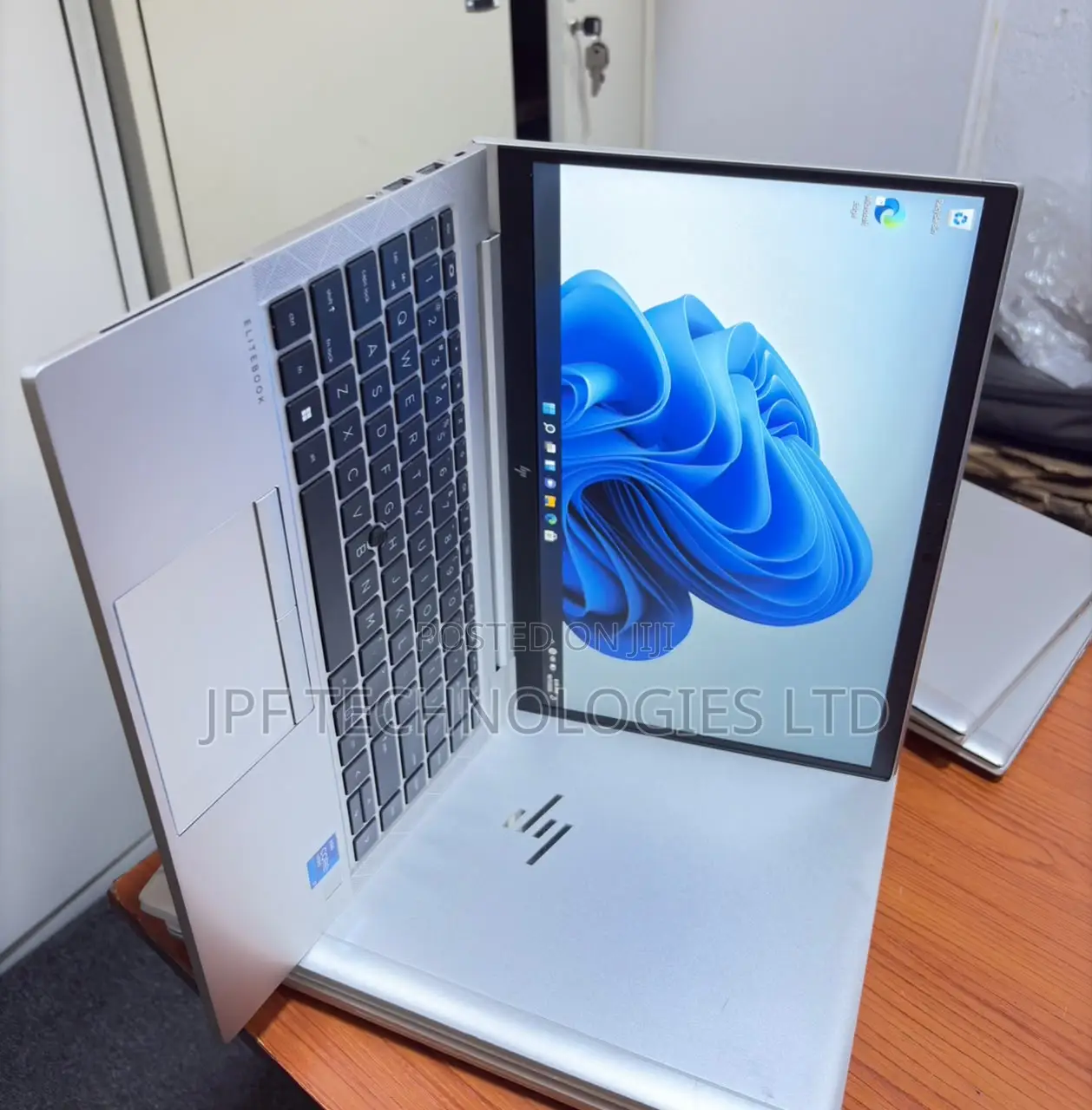 Laptop HP EliteBook 840 G8 16GB Intel Core i7 SSD 256GB