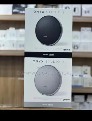 Onyx Studio 9