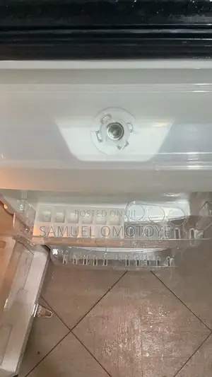 Hisense Refrigerator With Dispenser