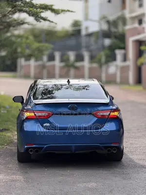 Toyota Camry XSE V6 FWD 2020 Blue