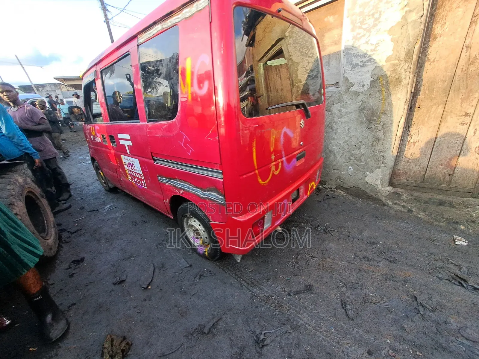 Suzuki Every 2012 Red