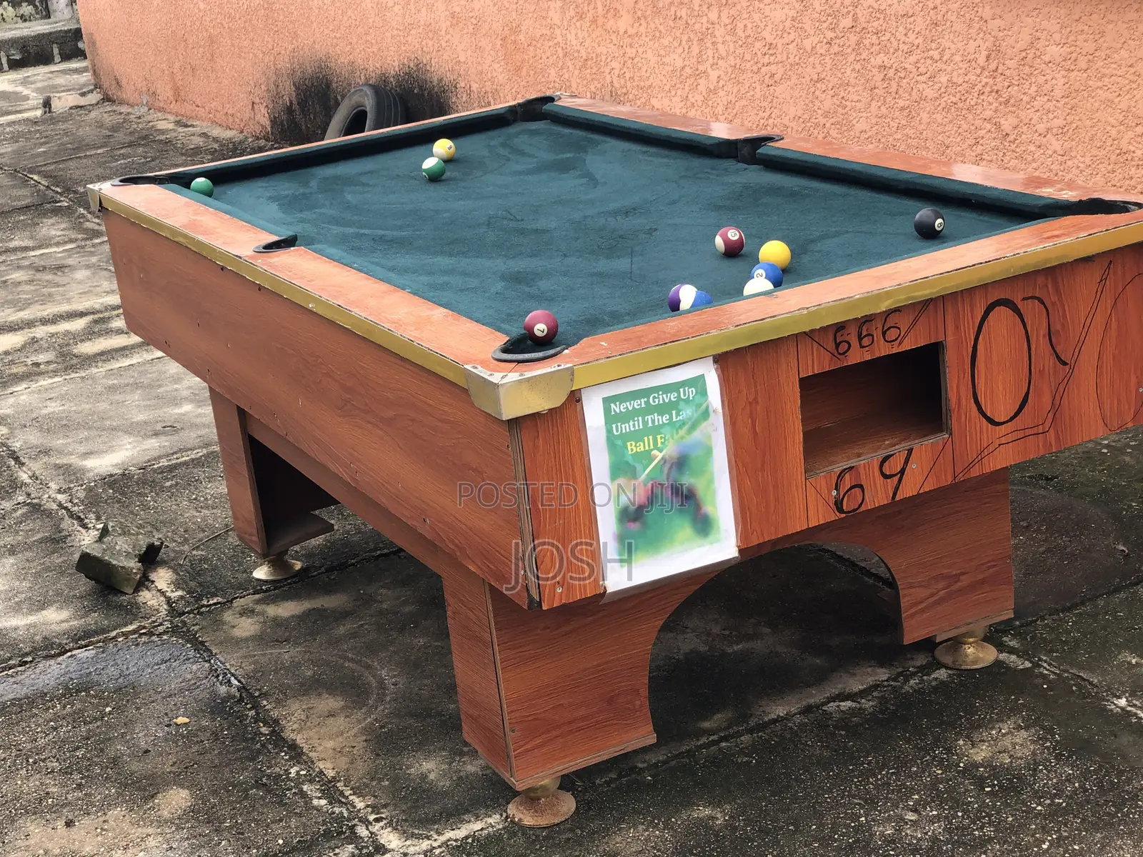 Snooker Pool Table