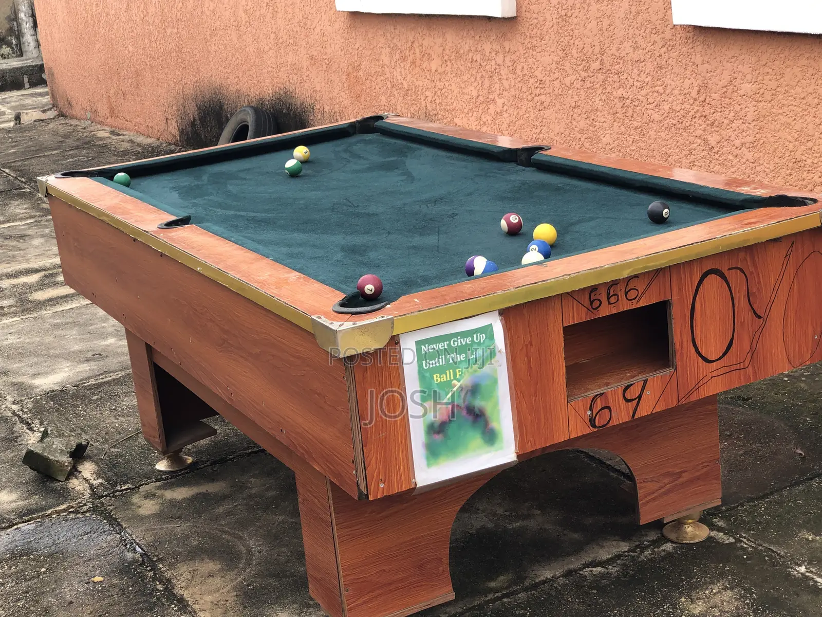 Snooker Pool Table
