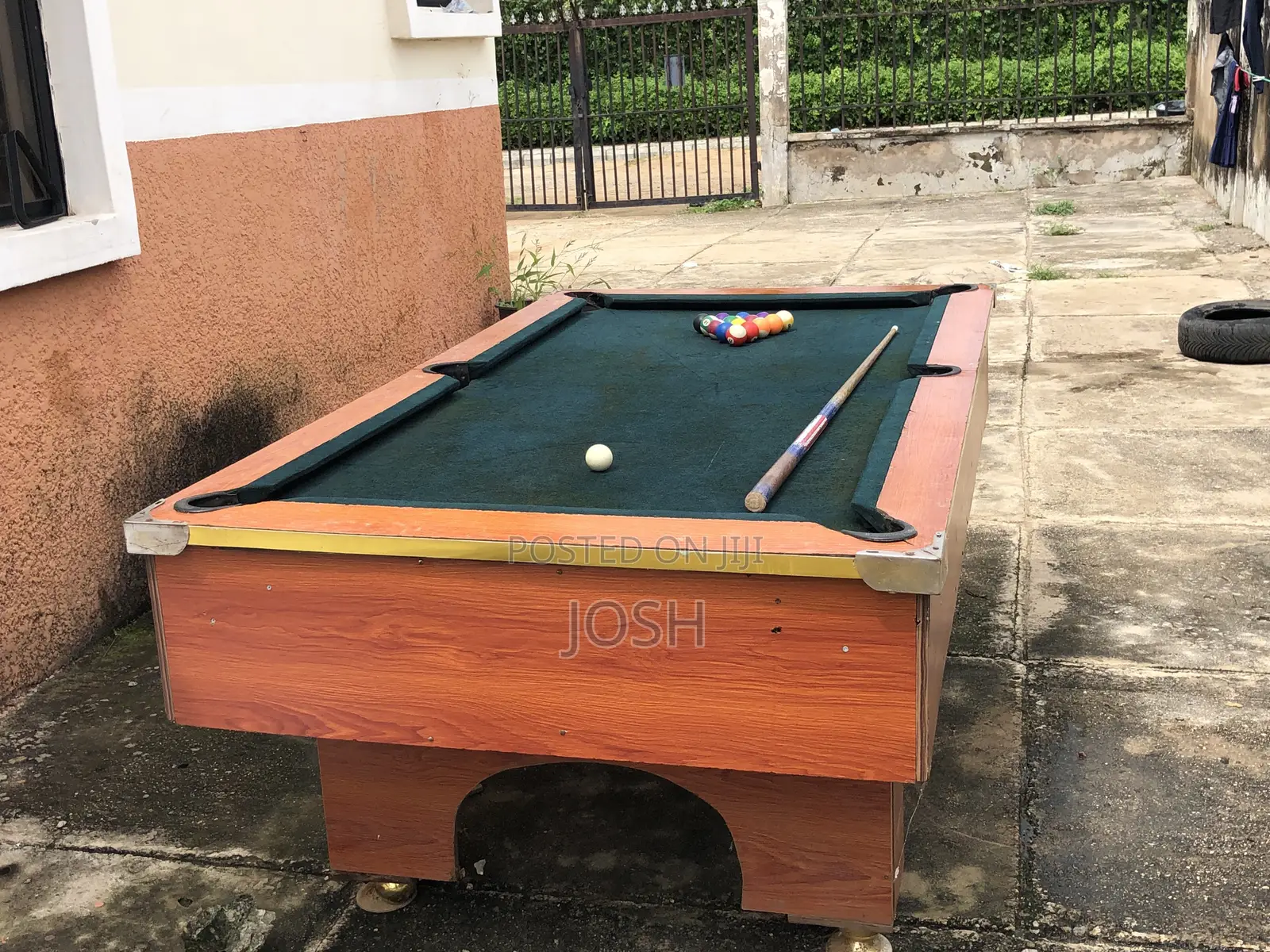 Snooker Pool Table