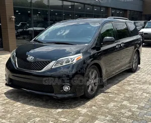 Toyota Sienna 2014 Black