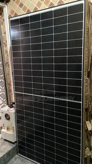 550W Brand New Half Cut Monofacial (Black Frame)