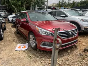 Hyundai Sonata Sport PZEV 4dr Sedan (2.4L 4cyl 6A) 2015 Red