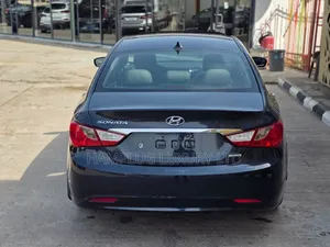 Hyundai Sonata 2013 Black