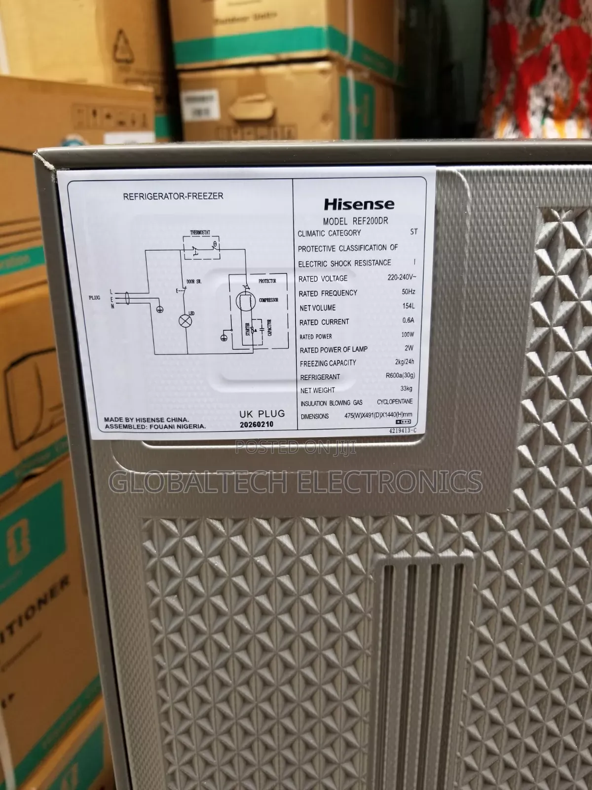 Hisense Top Freezer Refrigerator 154L (200DR)