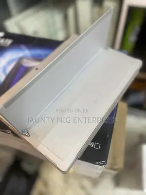 Laptop Microsoft Surface Pro 7+ 8GB Intel Core i5 SSD 256GB