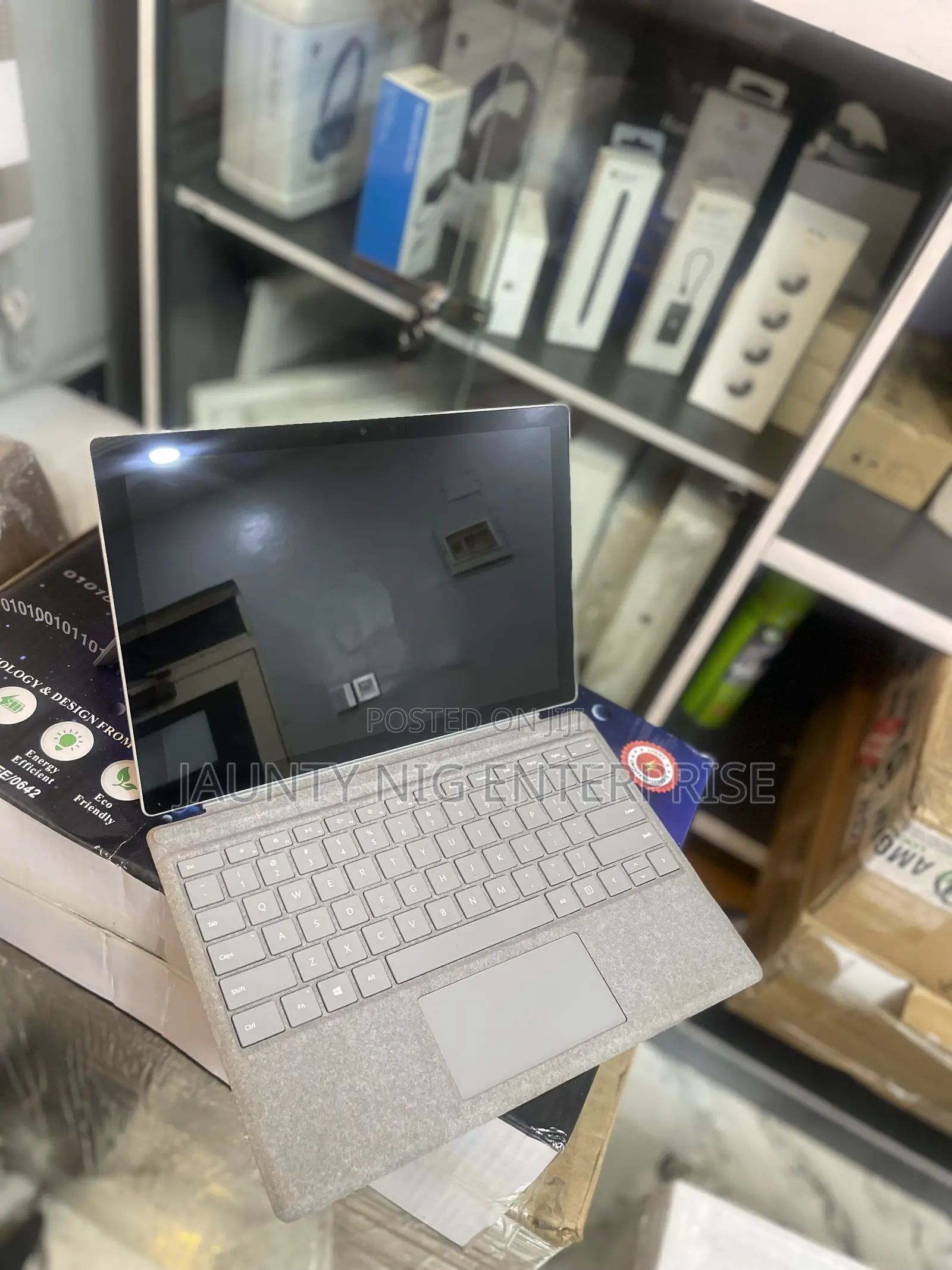 Laptop Microsoft Surface Pro 7+ 8GB Intel Core i5 SSD 256GB