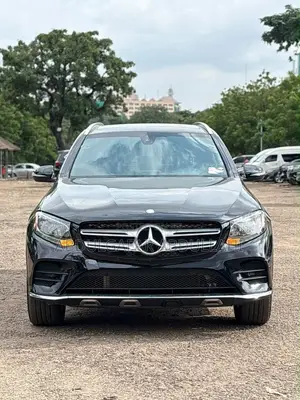 Mercedes-Benz GLC-Class 2017 Black