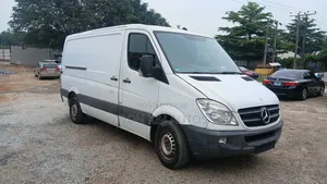 Mercedes-Benz Sprinter 2012 White