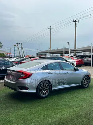 Honda Civic 2016 Silver
