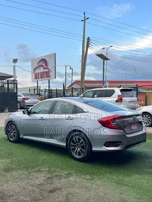 Honda Civic 2016 Silver
