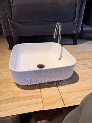 Pedicure Bowl With Mixer